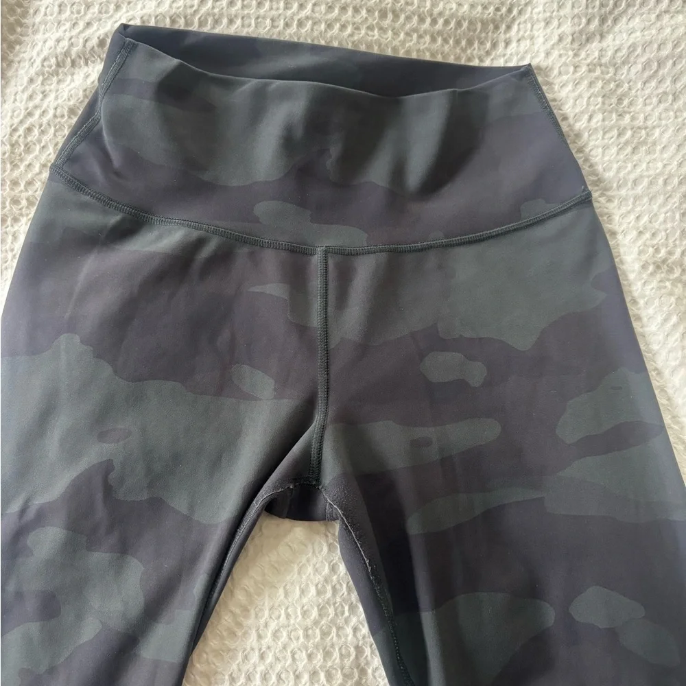 Alo Yoga Camo Leggings and Bra Set